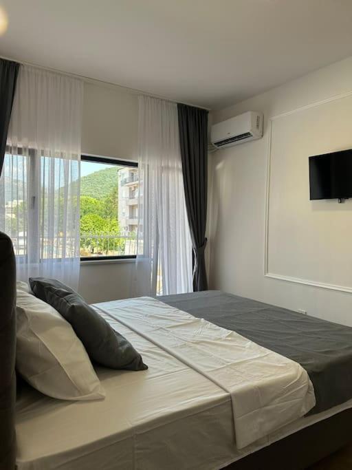 Tivat Daire Dış mekan fotoğraf